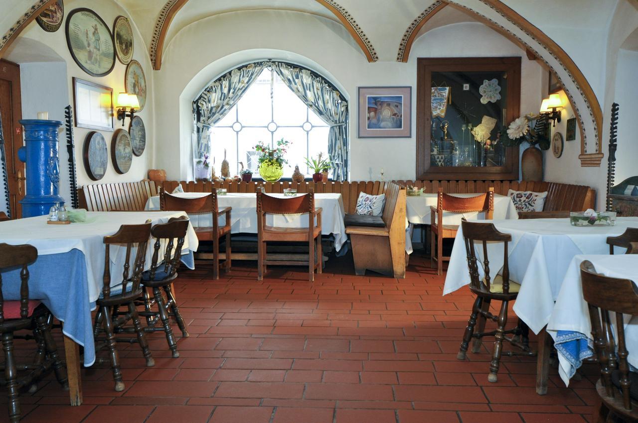 Gasthof Tell Paternion Esterno foto