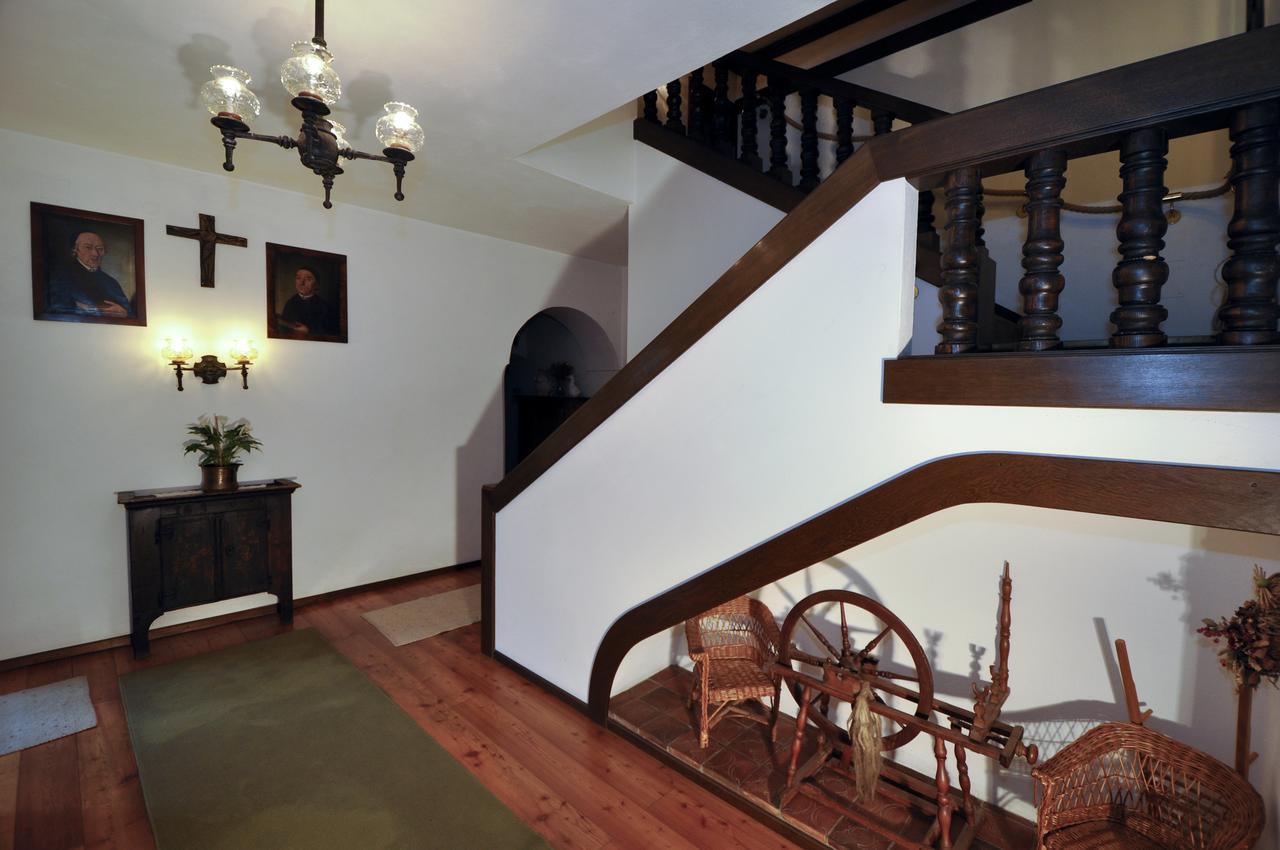 Gasthof Tell Paternion Esterno foto